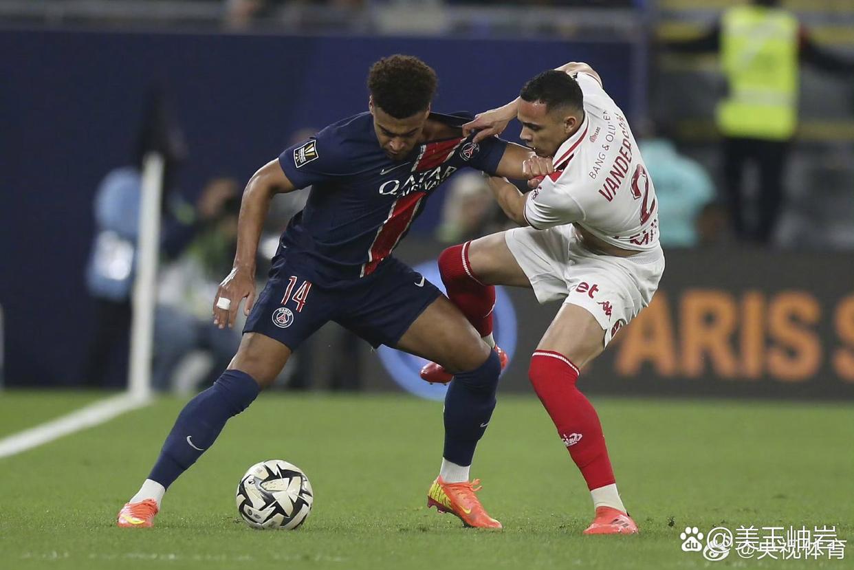 关于关键时刻突围战来临，曼联围绕法国杯外线爆发，震撼外界，年轻球员得到机会的信息